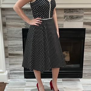 Polka dots classic fitted waist full skirt by Liz Claiborne